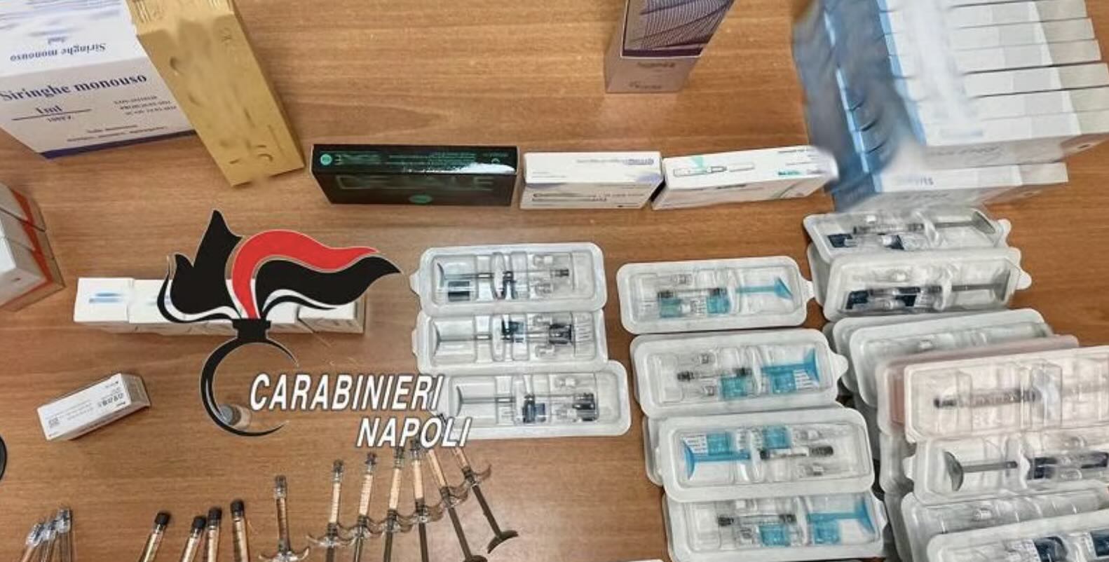 Chirurgia estetica abusiva tra social e adolescenti: denunciata 35enne a Villaricca