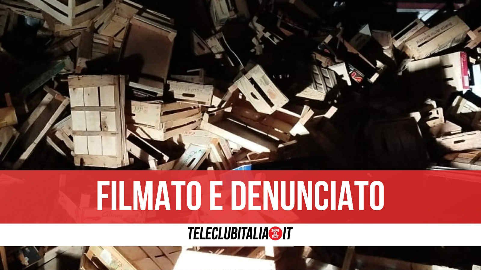 Qualiano, agricoltore di Marano sorpreso a sversare cassette di frutta in strada: filmato e denunciato Qualiano, agricoltore di Marano sorpreso a sversare cassette di frutta in strada: filmato e denunciato