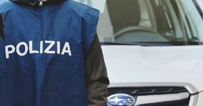 finto poliziotto villa literno arrestato