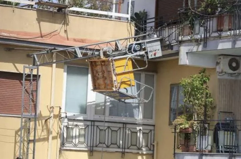 Tre operai morti in un cantiere a Napoli: precipitati da venti metri di altezza