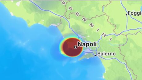 Nuova scossa di terremoto ai Campi Flegrei, epicentro alla Solfatara: paura tra la popolazione