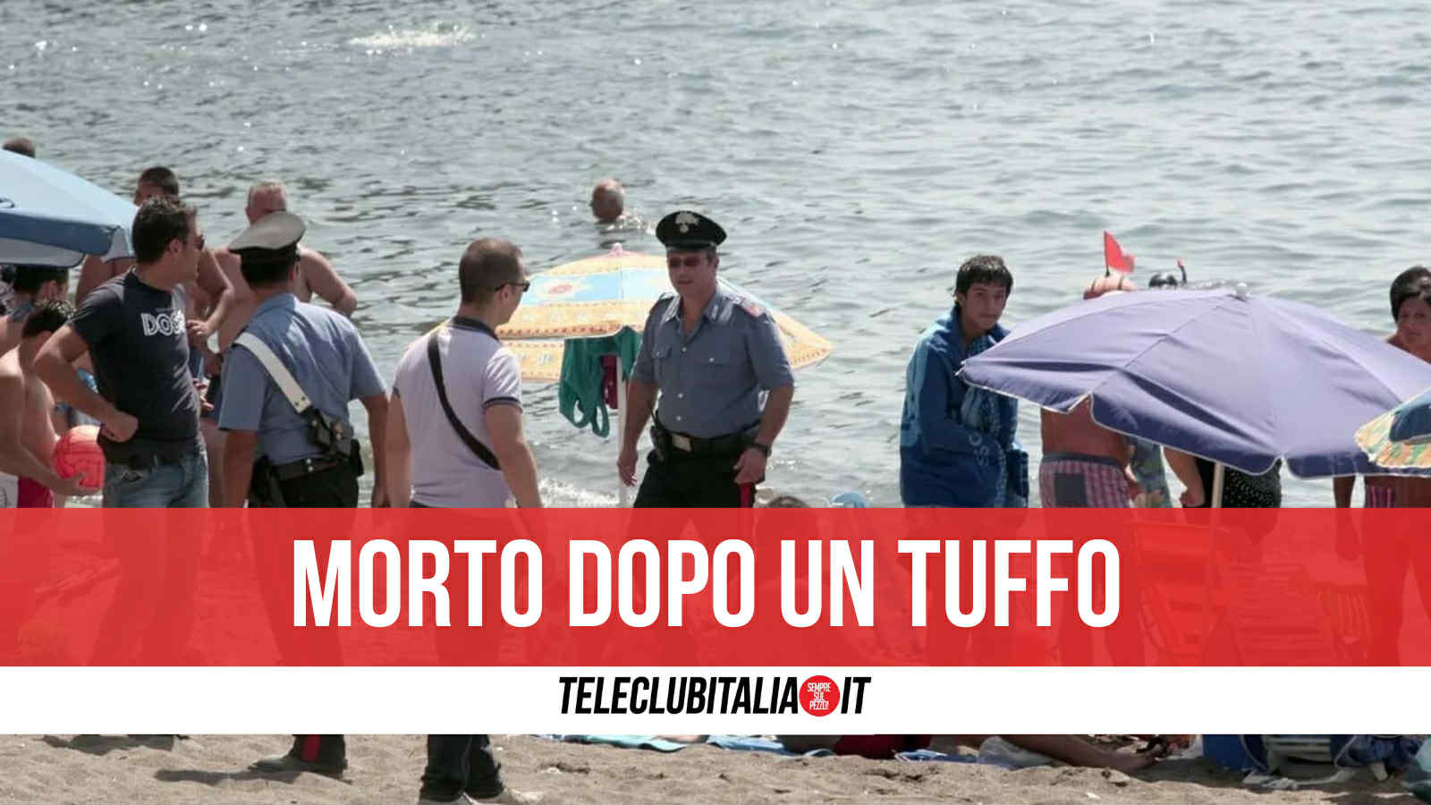 dramma a pozzuoli si sente male in acqua e muore vittima un residente