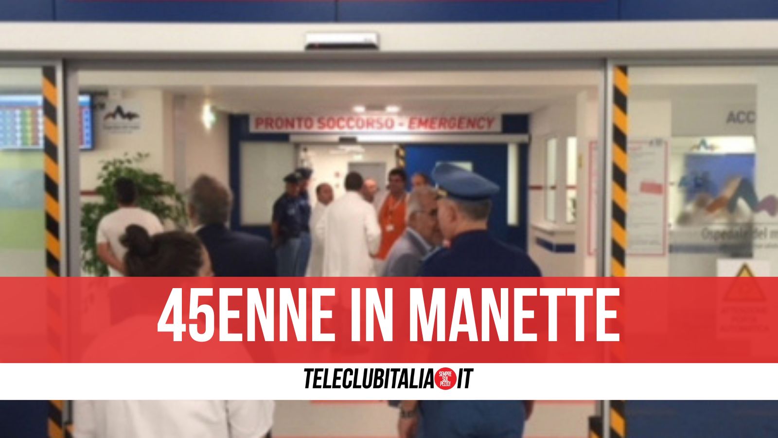 Follia a Napoli, 45enne minaccia 118 con il fucile: “Dovete portare mio padre al Policlinico”