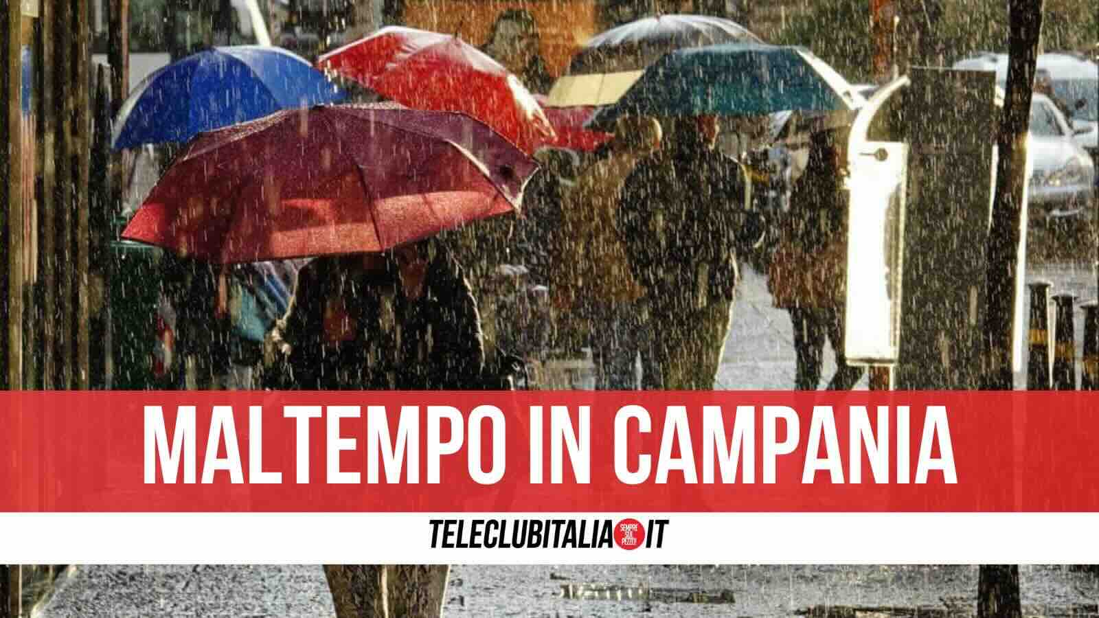Campania, allerta meteo gialla domenica 17 agosto: rischio temporali e forti piogge