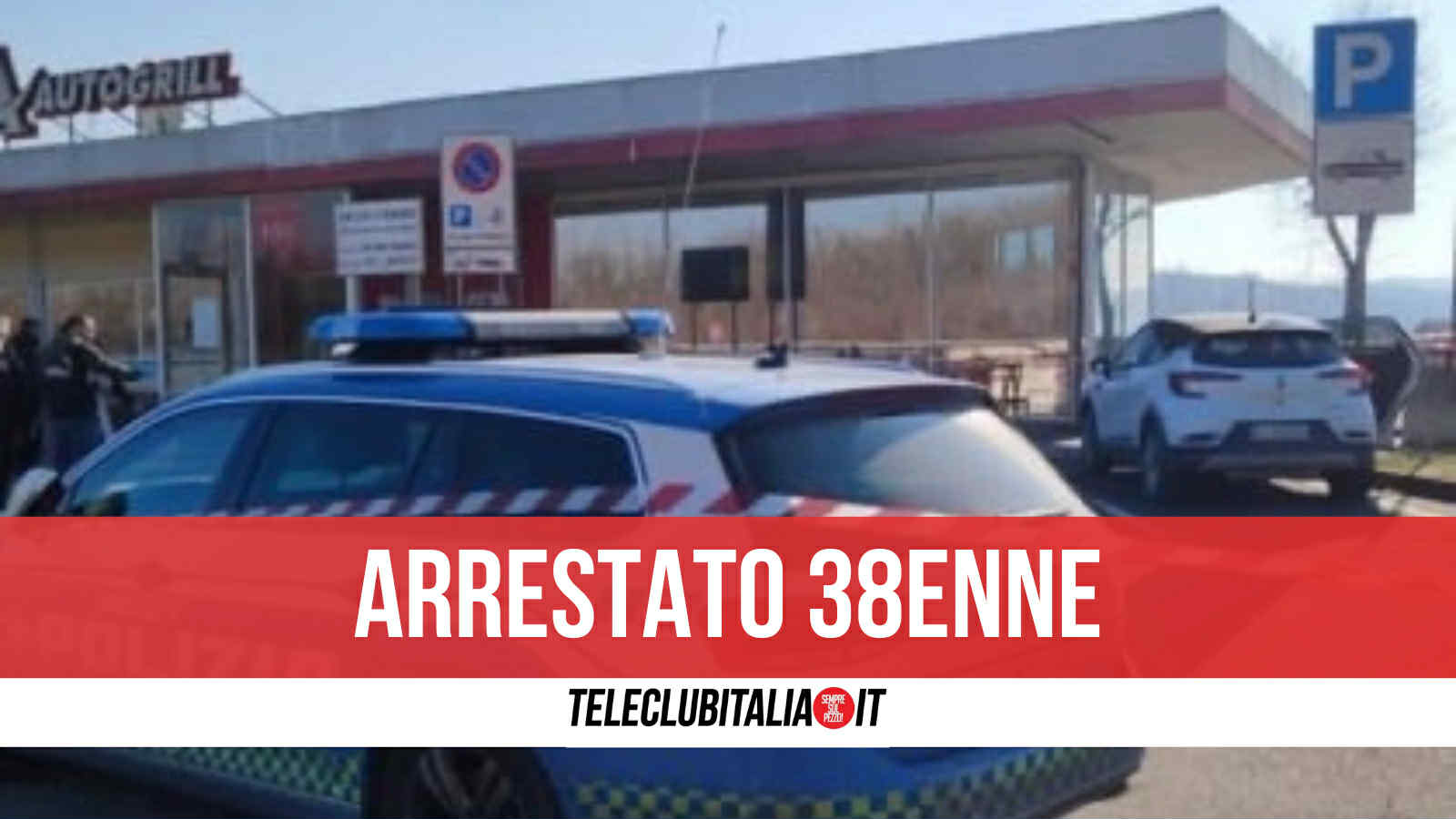 napoli ruba zaino e cuffie da auto in sosta all8217autogrill dell8217a1 arrestato 38enne