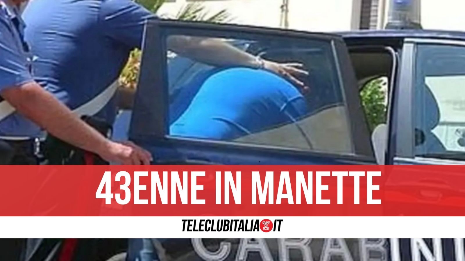 Rissa in piazza a Maddaloni: colpisce ambulanza e aggredisce i carabinieri, arrestato Rissa in piazza a Maddaloni: colpisce ambulanza e aggredisce i carabinieri, arrestato