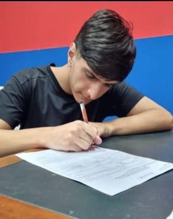 Barra in lutto per la prematura scomparsa di Cristian Sorrentino: aveva 18 anni