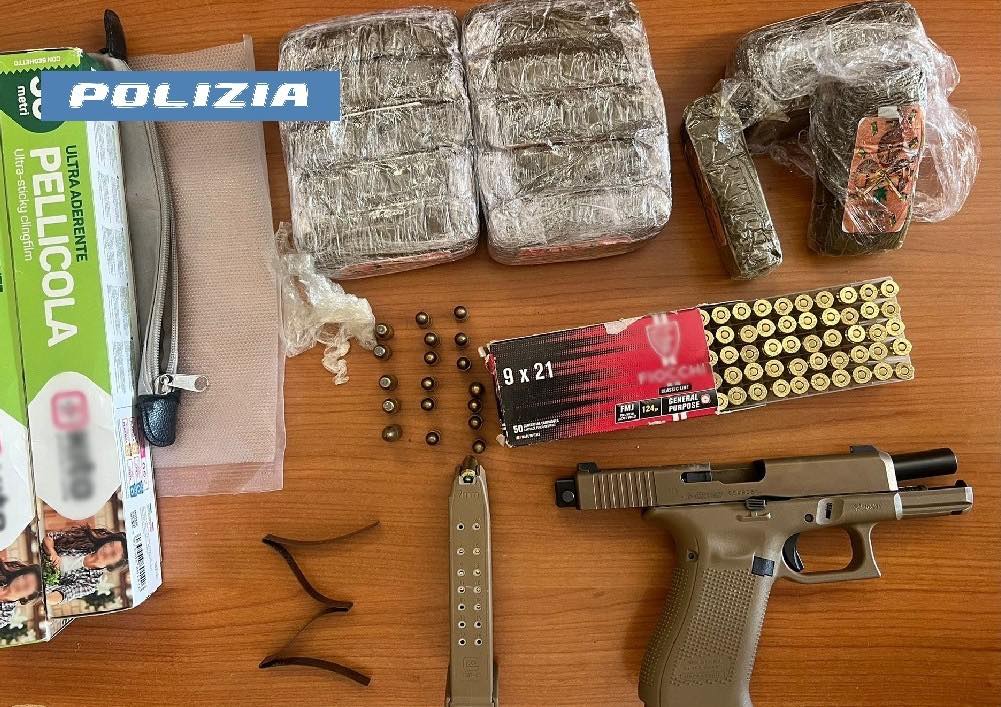 Maxi blitz antidroga a Napoli: 6 arresti, sequestrati armi e droga