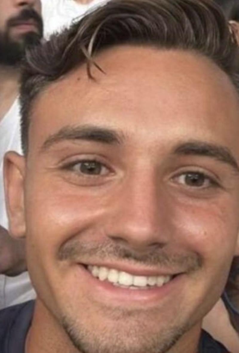 tragedia a olbia giovanni trovato morto a bordo di uno yacht era di bacoli