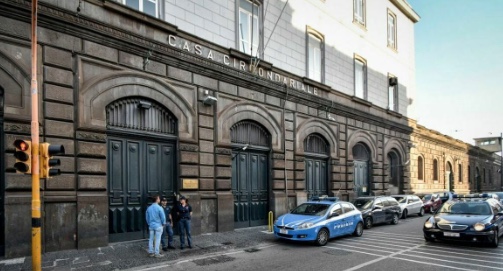 Poggioreale, evasione nella notte: fuggiti due detenuti stranieri