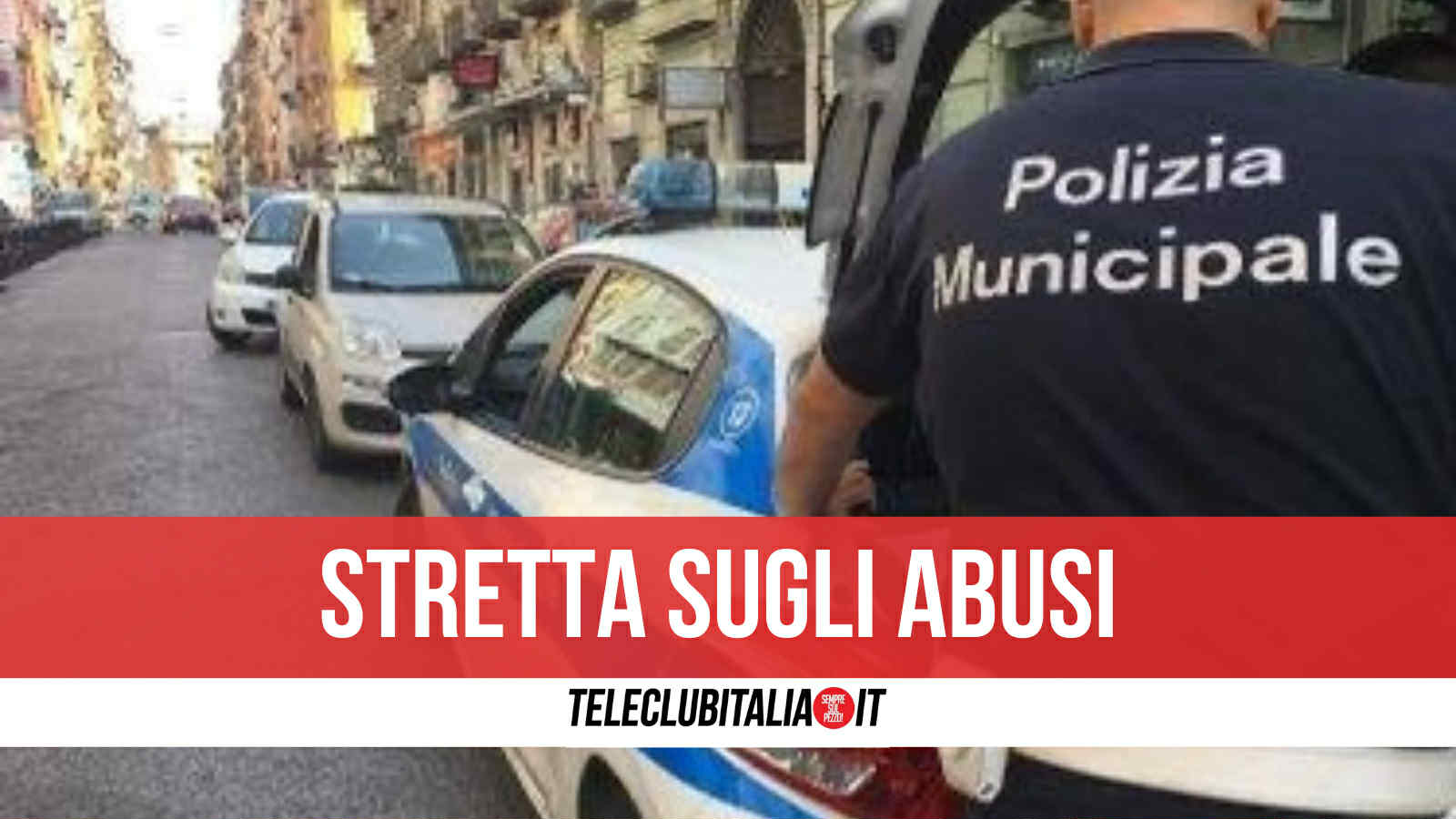 bagnoli acqua stagnante e cucina abusiva chiuso parco divertimenti con stabilimento balneare