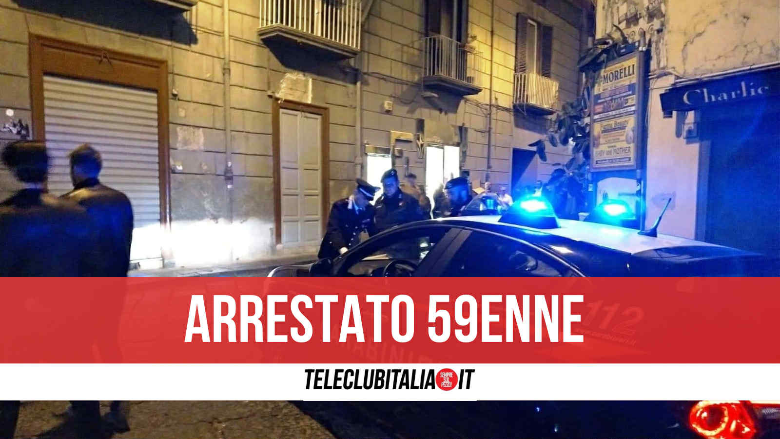 Napoli, parcheggiatore abusivo reagisce a controllo e picchia i carabinieri: arrestato