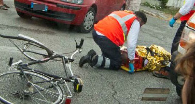 ciclista morto san felice a cancello cinghiale