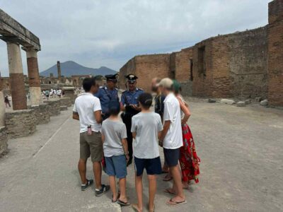 denunciata guida turistica abusiva 44enne pompei
