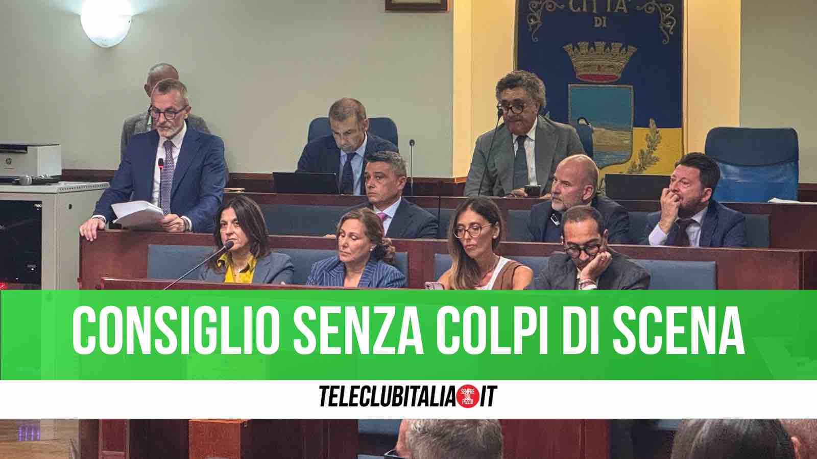Consiglio a Giugliano: nominati altri due assessori, prime schermaglie su mozione per Palestina