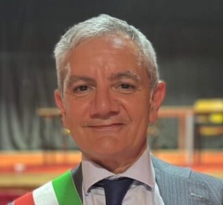 Marano, sciolto il Comune: il sindaco Morra contro governo e prefetto