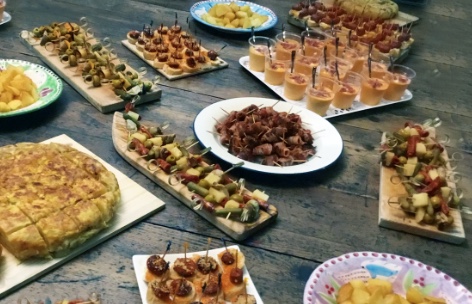 Malore dopo antipasto al ristorante nel salernitano, 5 intossicati
