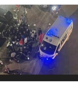 Pomigliano, rissa dopo tamponamento finisce nel sangue: 54enne accoltellato mentre cerca di fermare la lite