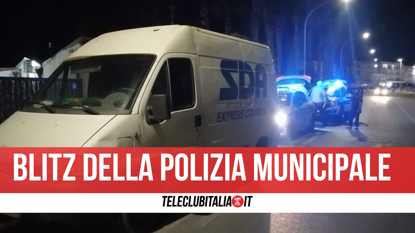 Giugliano, controlli della Municipale: sequestrato furgone con rifiuti e capannone con lavoratori in nero