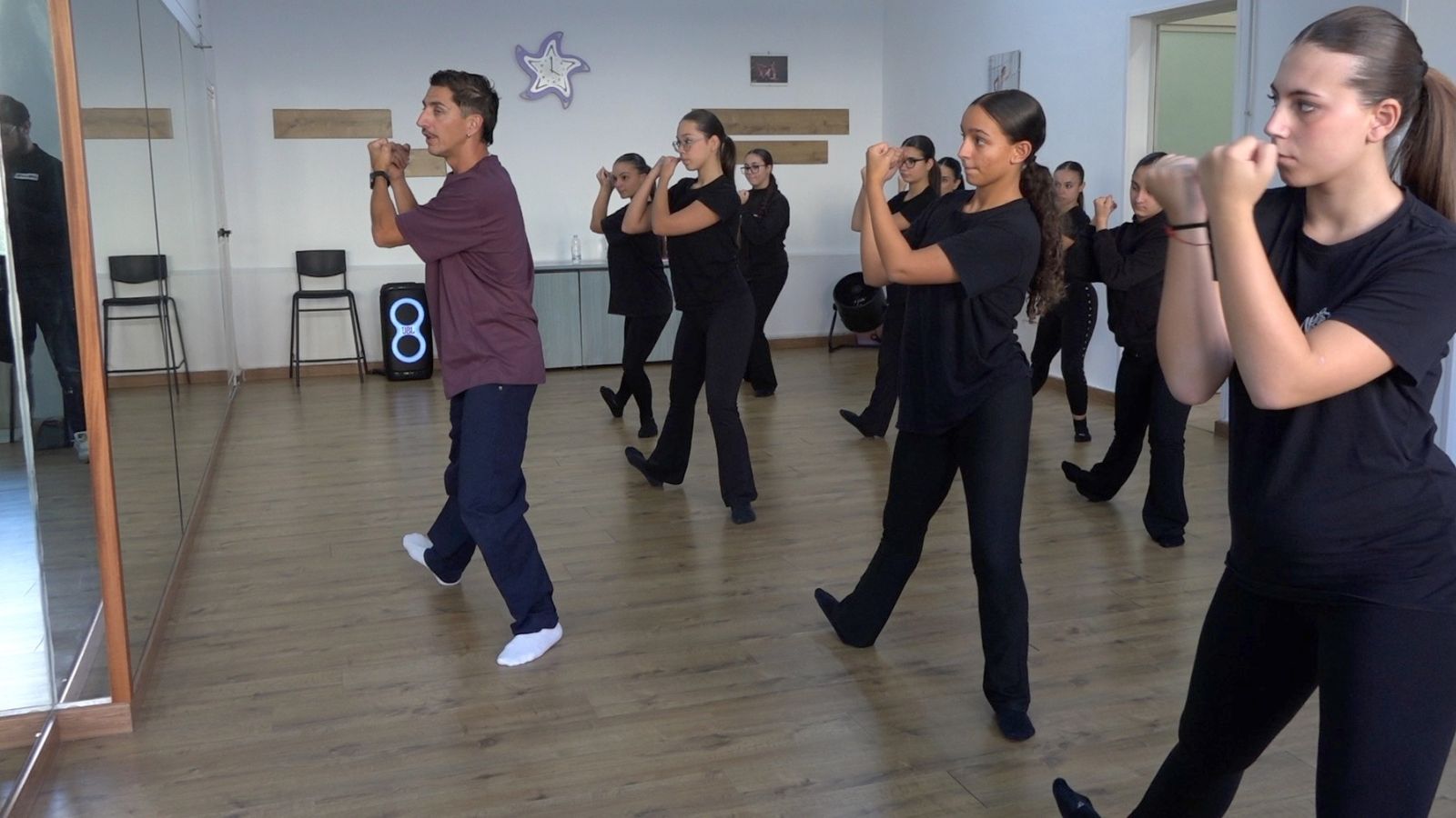 Marano. Alla scuola di danza "New stella nascente", la masterclass con il coreografo Marcello Sacchetta