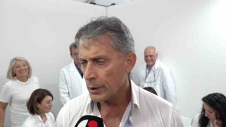 Il laboratorio la centro del villaggio