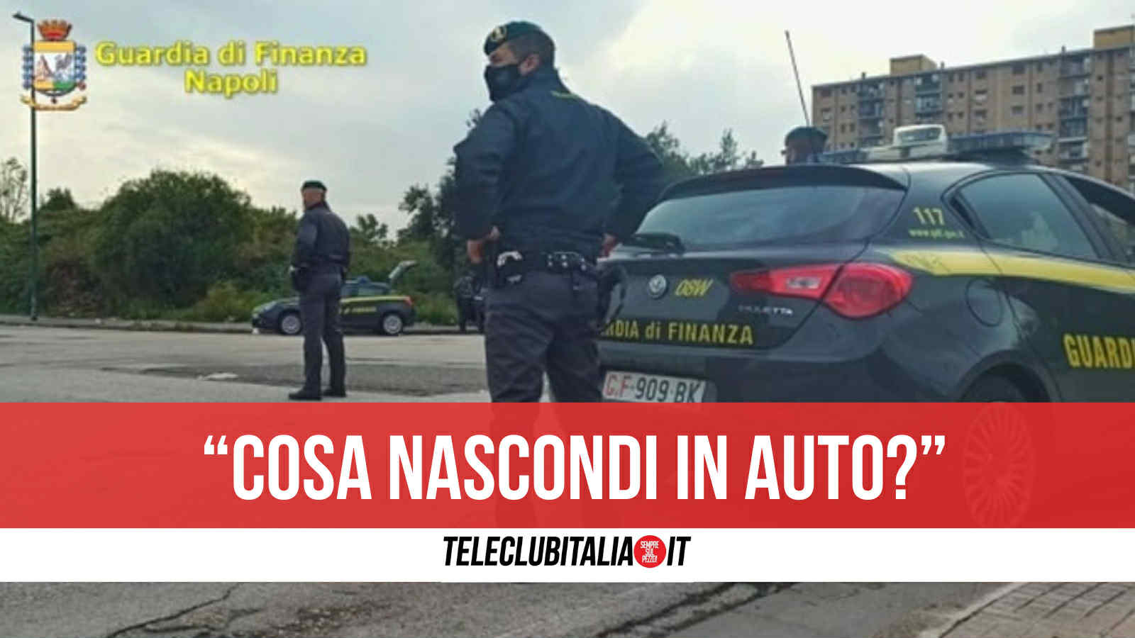 Napoli, al posto di blocco fermato con droga e un coltello: un arresto al Rione Traiano
