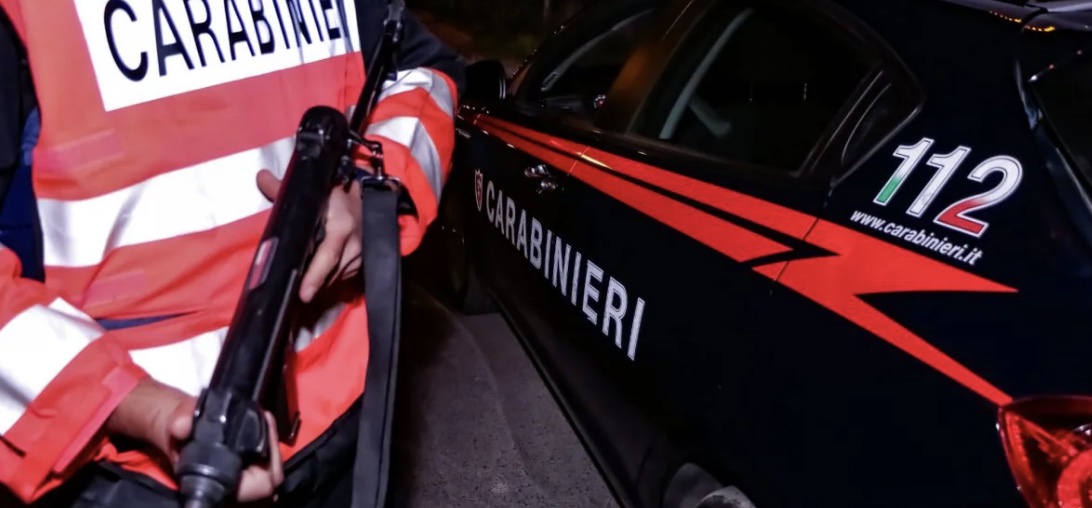Castellammare, 38enne ferito da un colpo di pistola: è in pericolo di vita