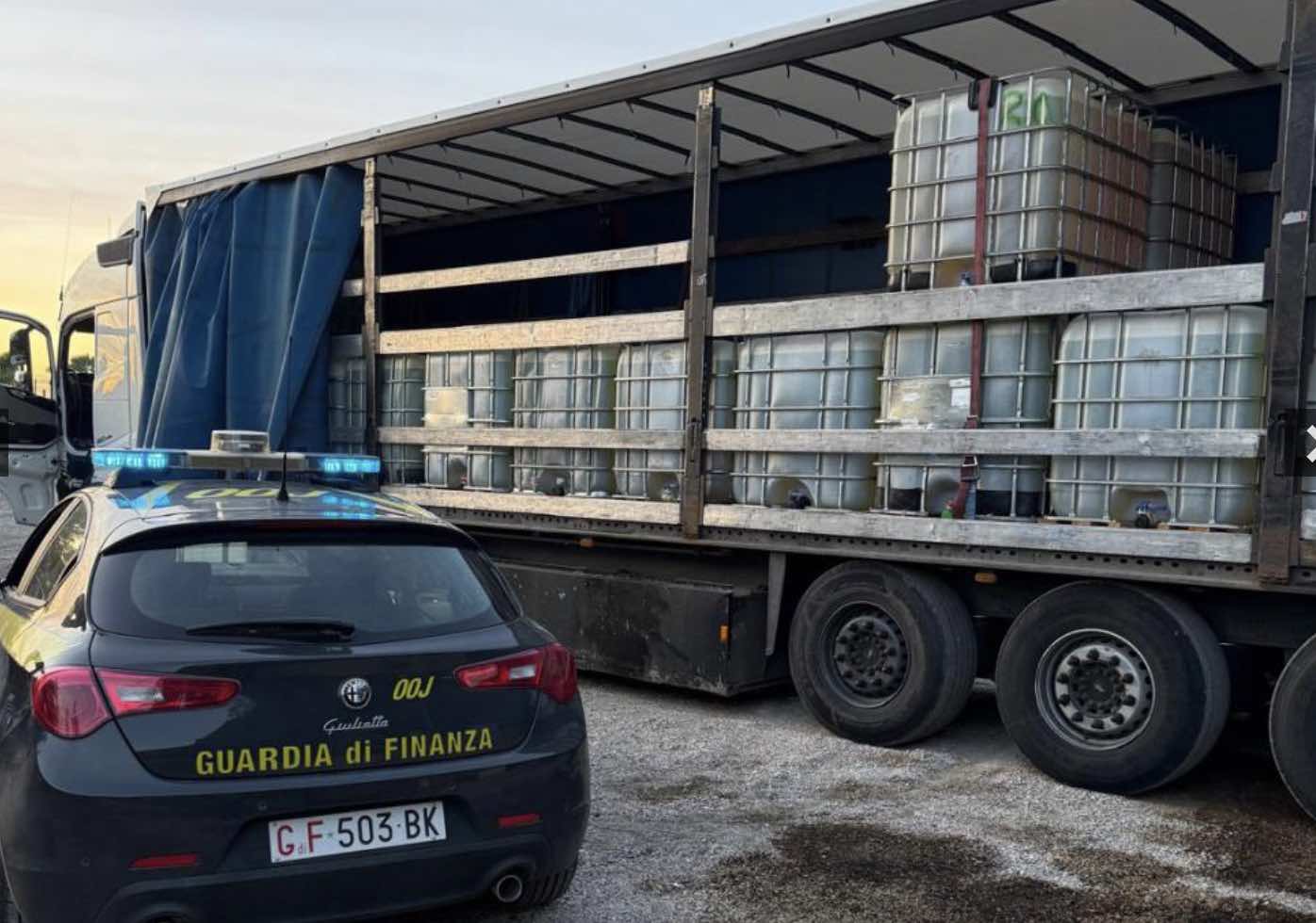 Sequestrati oltre 56mila litri di gasolio di contrabbando a Marigliano: due denunce