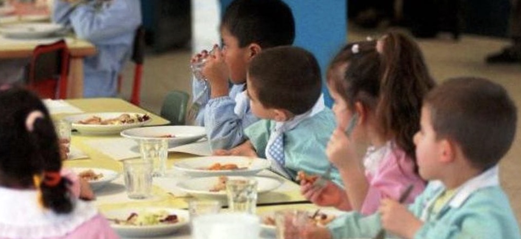 Titolo: Aversa, mensa al via il 27: oggi la scadenza per iscrivere i bambini. Ticket invariato e ok al lunch box