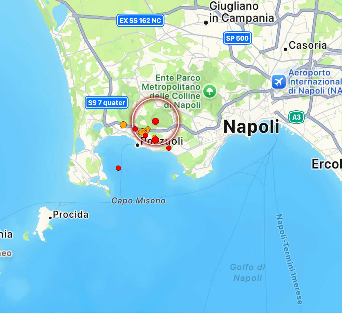 Campi Flegrei, torna la paura: scossa di terremoto di magnitudo 2.5 all’alba di oggi Campi Flegrei, torna la paura: scossa di terremoto di magnitudo 2.5 all’alba di oggi
