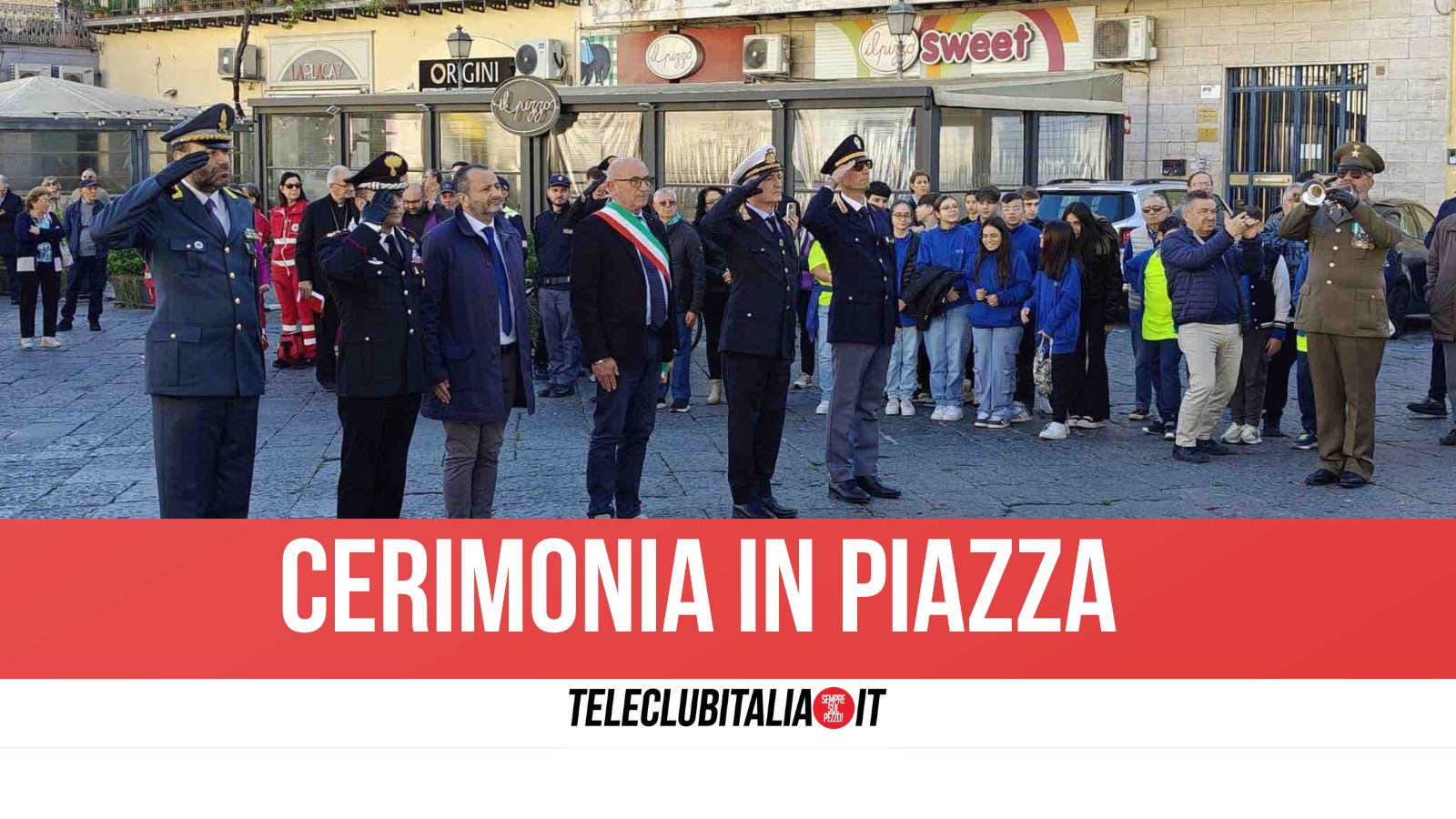 Aversa ricorda i caduti della Grande Guerra e celebra la Giornata delle Forze Armate Aversa ricorda i caduti della Grande Guerra e celebra la Giornata delle Forze Armate