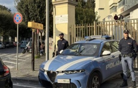 San Giorgio a Cremano, due arresti per il 15enne sequestrato fuori scuola: riscatto da un milione e mezzo