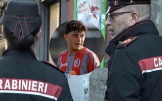 Napoli, accoltellato mentre passeggia a Chiaia con gli amici: lieve miglioramento per Bruno Petrone