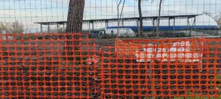 Aversa, area dei Cappuccini recintata dopo la maxi bonifica: rimosse 100mila tonnellate di rifiuti