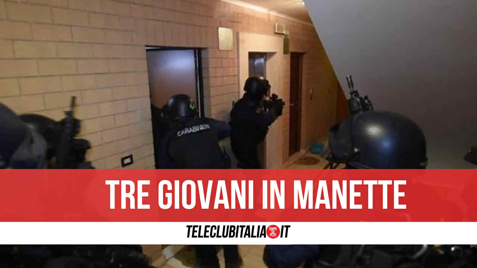 ischitella blitz in un immobile scoperta piazza di spaccio indoor arrestati tre giovani da Teleclubitalia.it ischitella blitz in un immobile scoperta piazza di spaccio indoor arrestati tre giovani