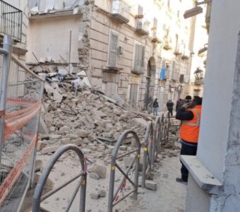 Casoria. Emergenza crollo in via Cavour, incontro in Prefettura: partono i sopralluoghi per la sicurezza