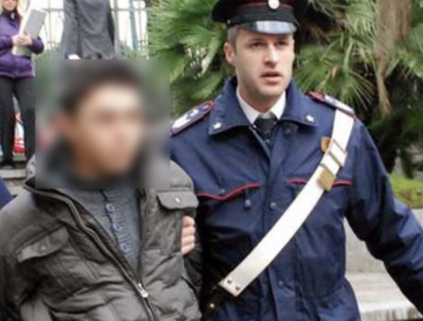 Fuorigrotta, fermati in auto a noleggio con pistola pronta a sparare: 3 arresti. Sono di Villaricca e Fratta