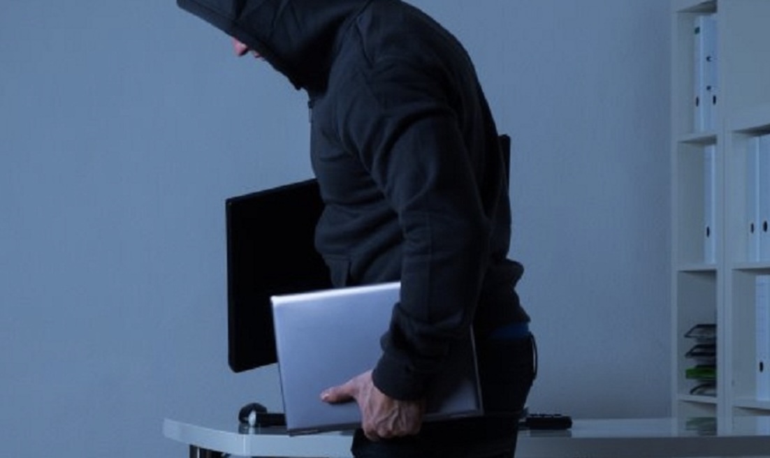 Napoli, furto alla redazione di Repubblica: rubati sei computer portatili