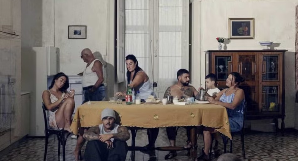 Geolier, è uscito “Tutto è possibile”: boom di ascolti nella notte