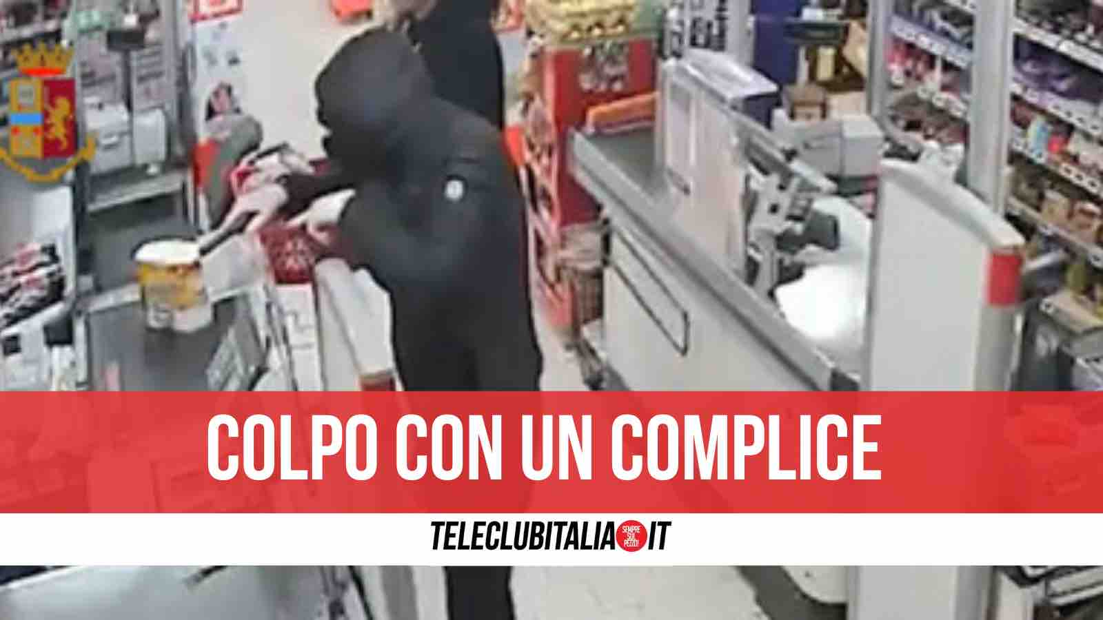 Melito, 15enne di Giugliano rapina supermercato: arrestato dai carabinieri