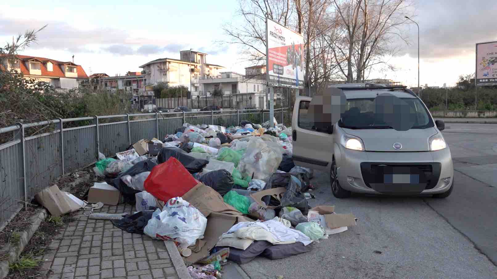 via signorelli rifiuti