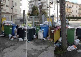 Ancora emergenza rifiuti ad Aversa, strade invase da sacchetti: "Ora tavolo tecnico"
