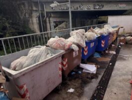 Sant’Antimo, controlli sulla raccolta differenziata: sanzionati centro commerciale e noto fast food