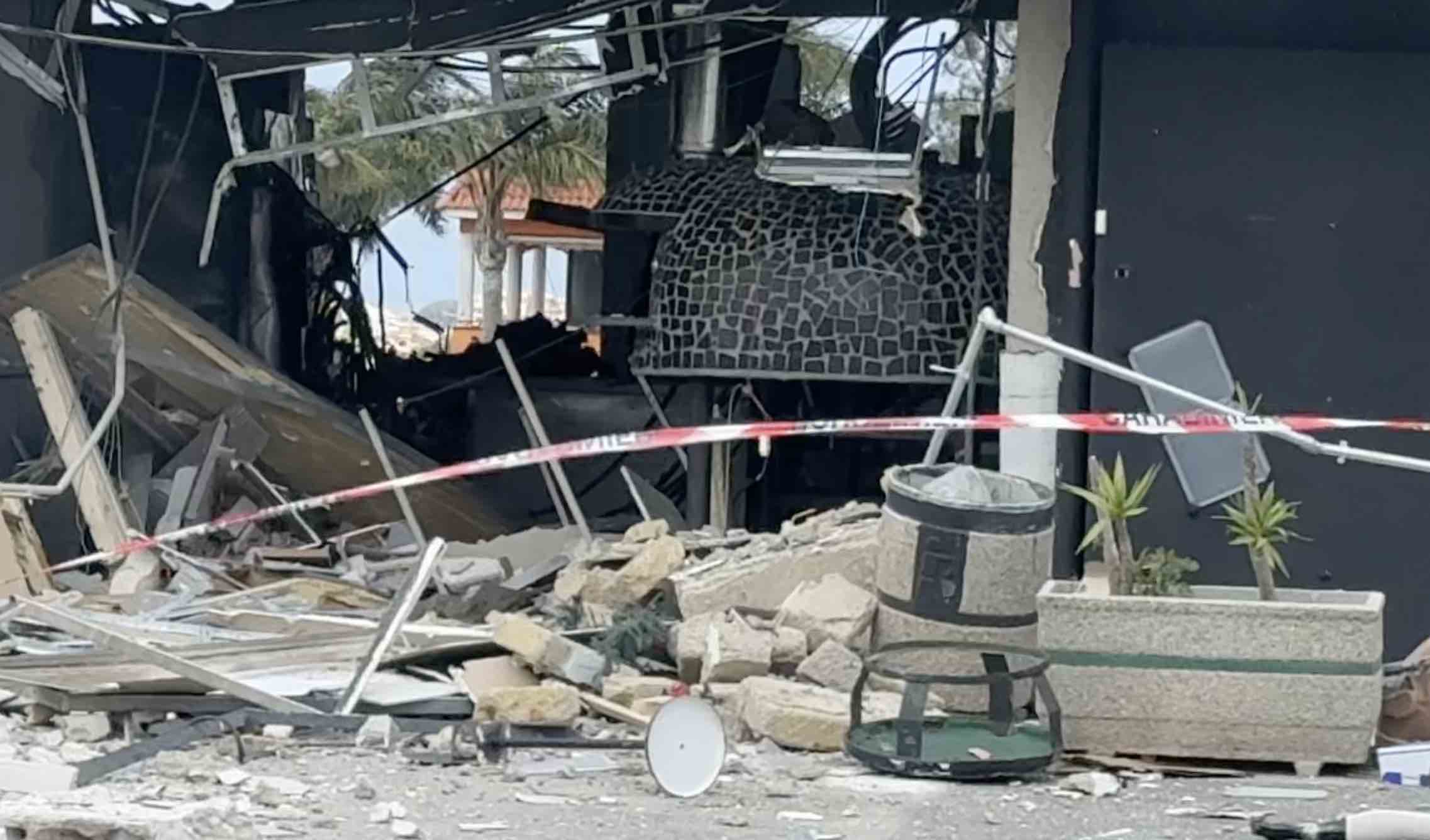 Esplosione a Villaricca, riunione in Prefettura: edificio inagibile e due feriti ancora ricoverati