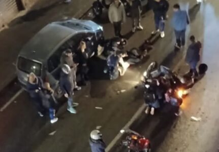 Napoli, ancora sangue sulle strade: uomo investito sul Corso Vittorio Emanuele, è grave