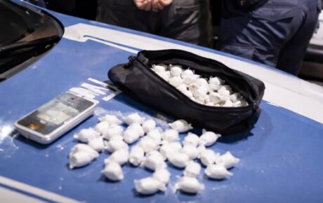 Marano, fermato in scooter con 66 dosi di cocaina: arrestato 41enne