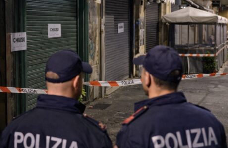 Movida Napoli, stretta del Questore: chiusi cinque locali tra il centro e la provincia