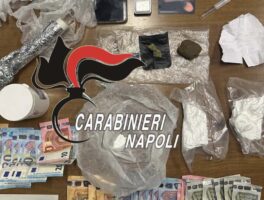 San Giorgio a Cremano, scoperta piazza di spaccio in un box: arrestato un 17enne