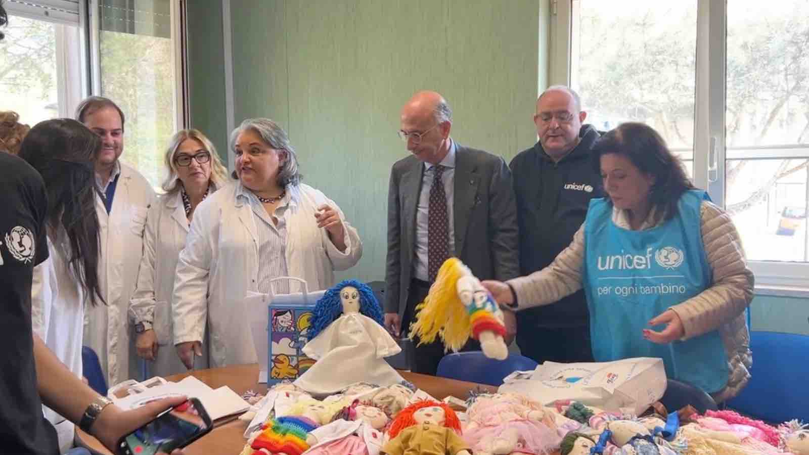 Il "Regalo Sospeso", l'Unicef con l'ospedale Santa Maria delle Grazie per i bambini