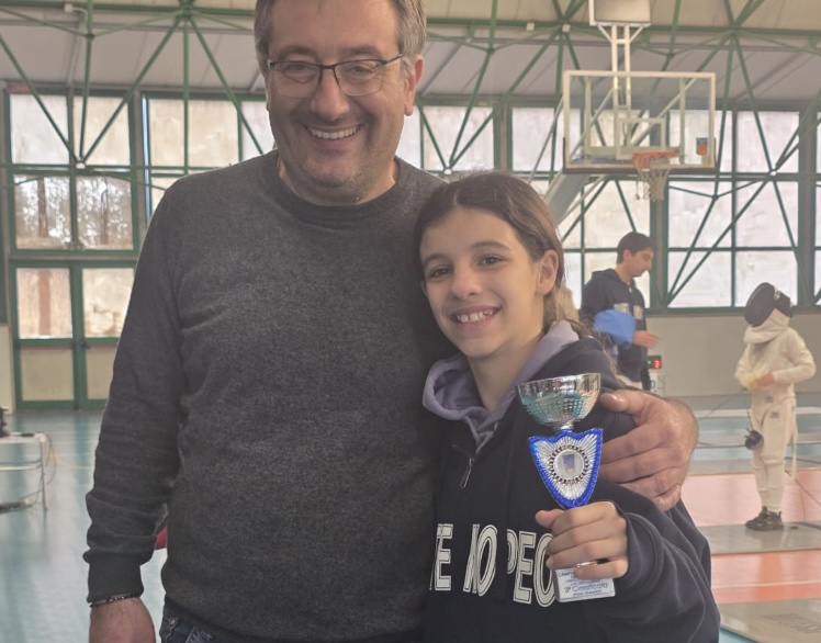 Villaricca, Elisa Maisto conquista il bronzo al Campionato Regionale Under 14 di spada